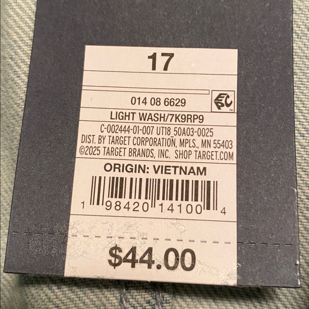 Universal Thread Light Wash Long-Sleeve Jumpsuit…size 17 - Picture 7 of 7